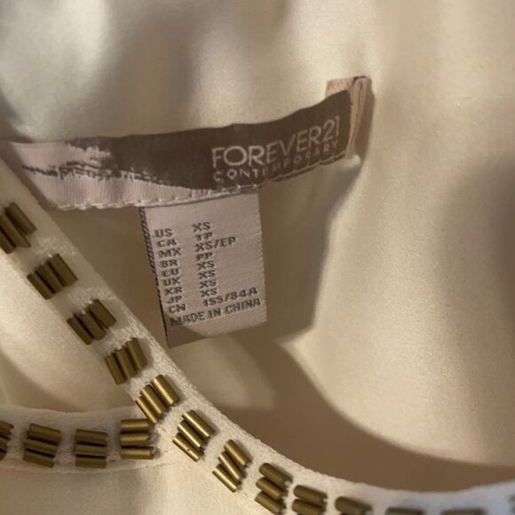 Short dress   - Picture 3 of 3